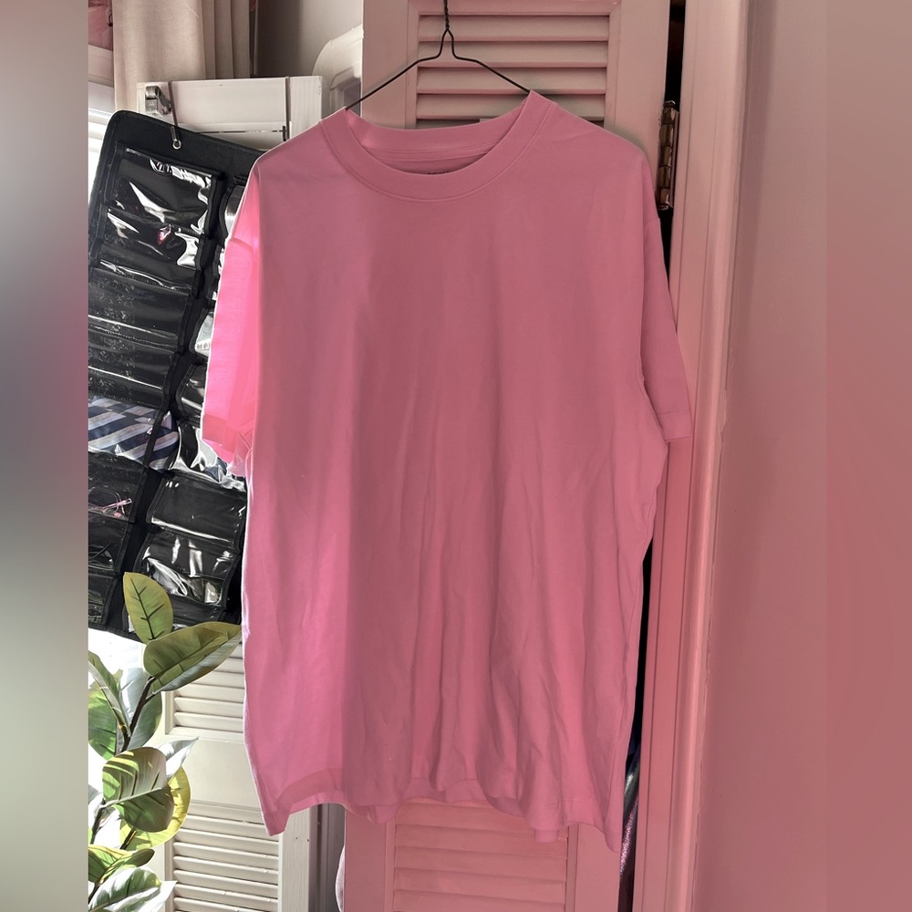 Abercrombie BNWT boyfriend tee